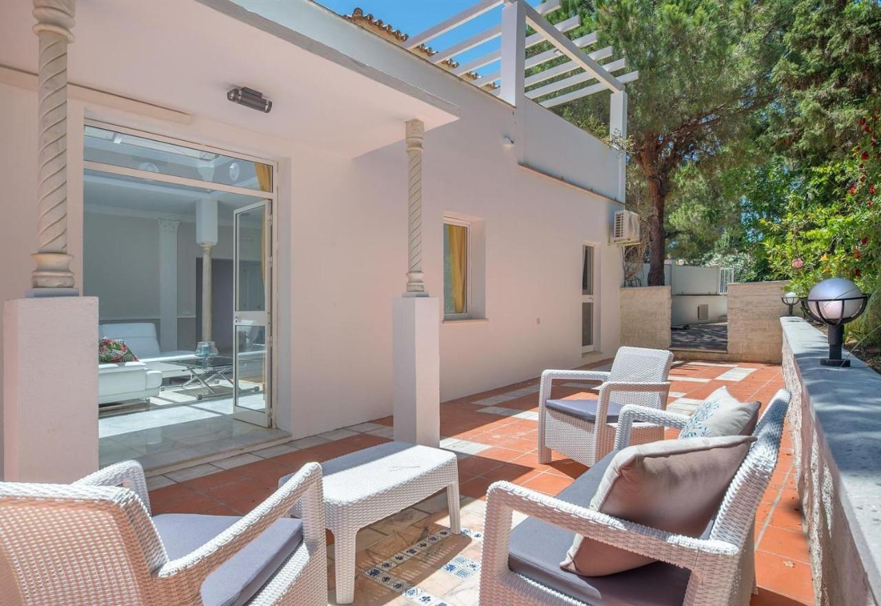 Villa Domus Vesta Marbella Esterno foto