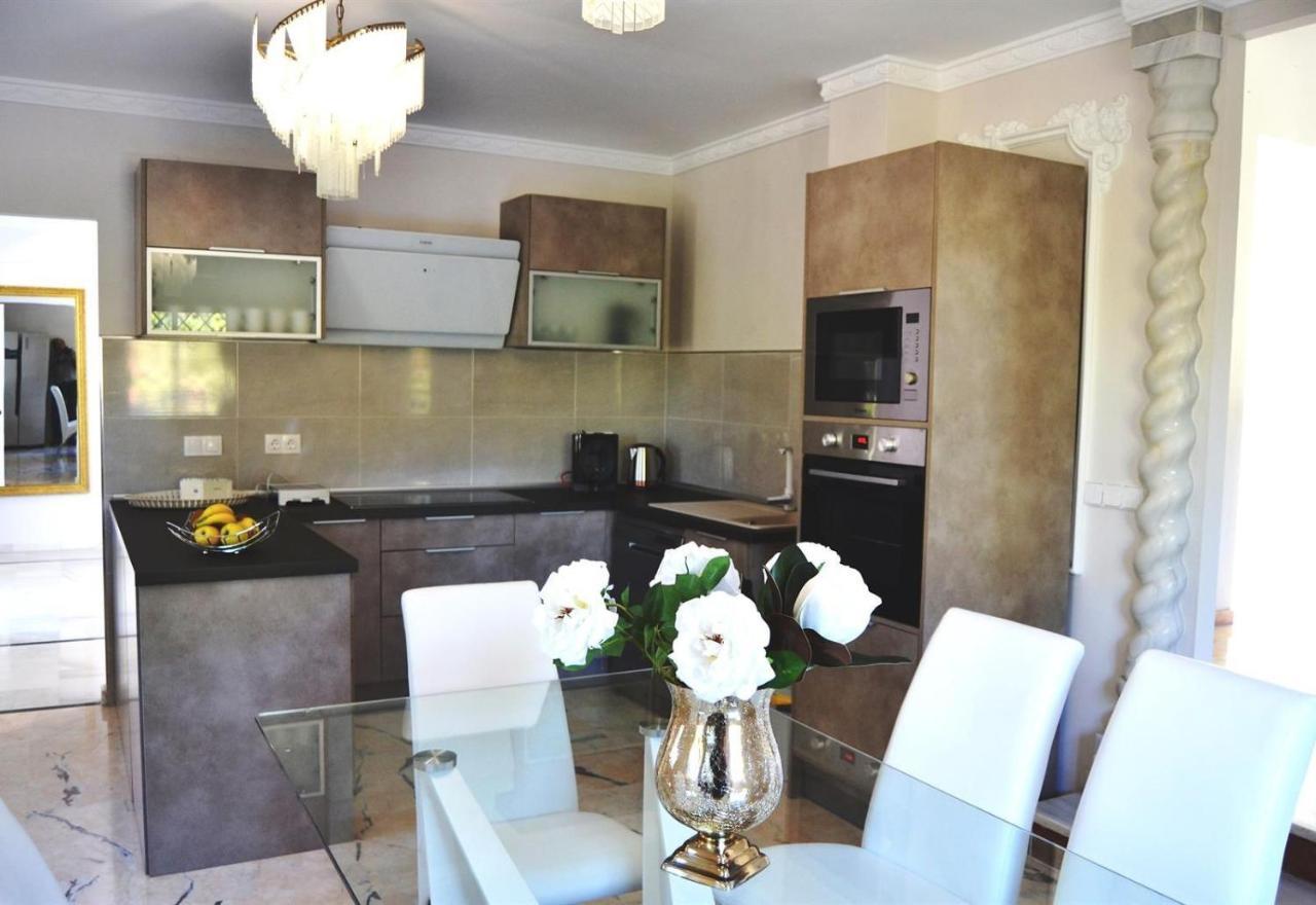 Villa Domus Vesta Marbella Esterno foto